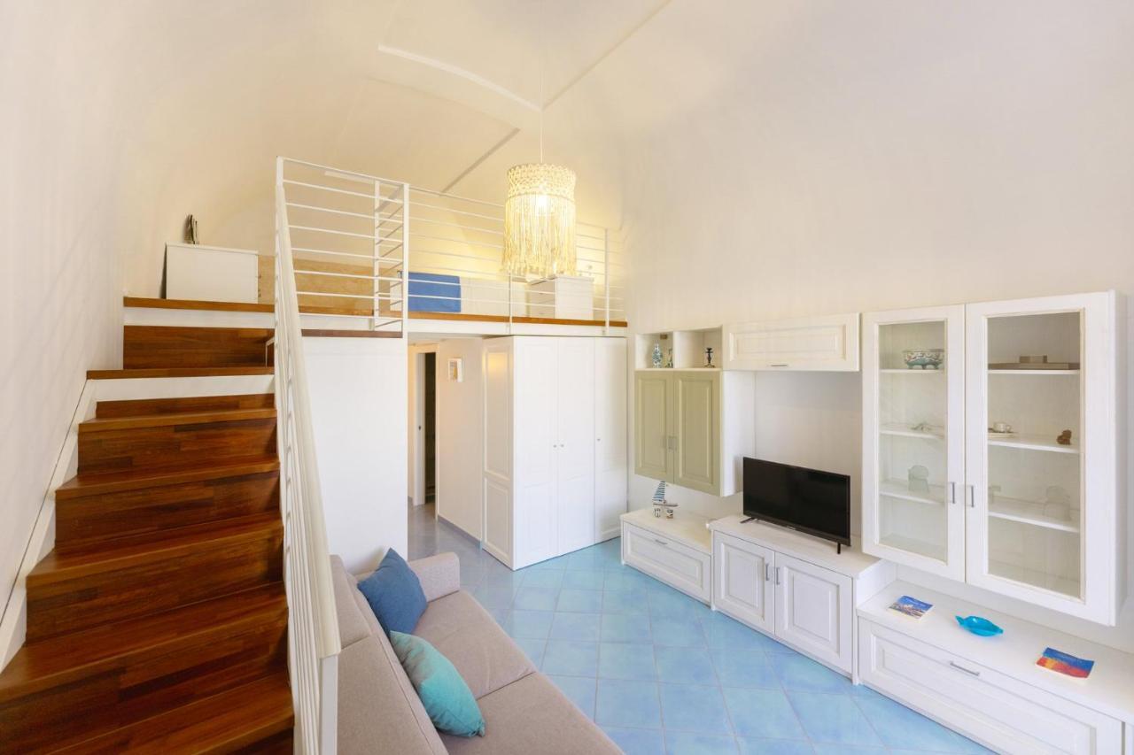 Апартаменты Torretta Corricella - Punta Miseno Прочида Экстерьер фото